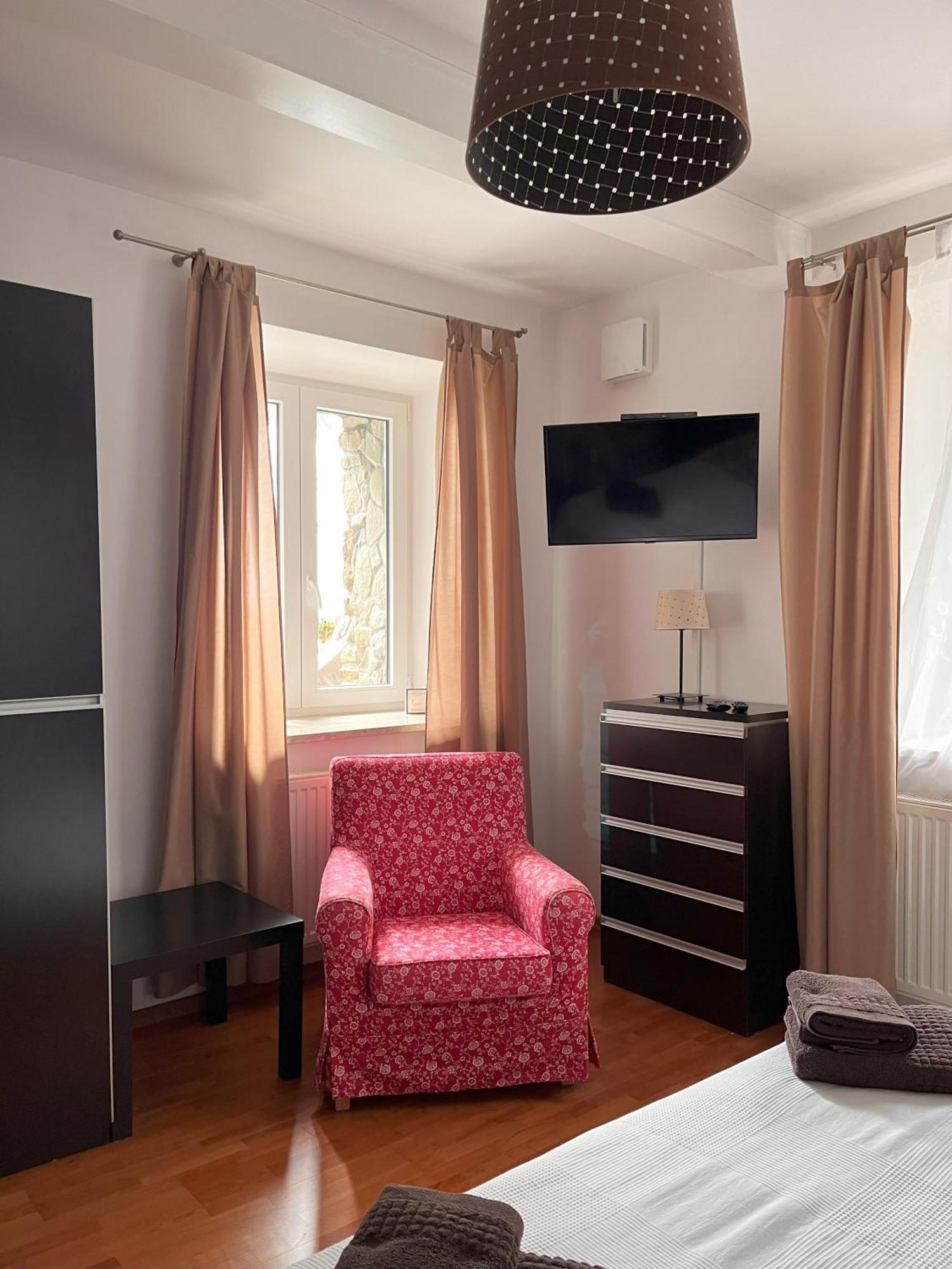 Willa Astoria Krynica Zdroj Buitenkant foto